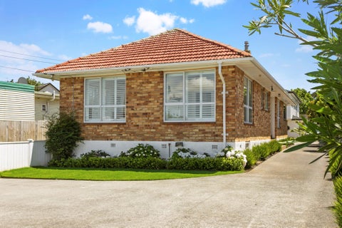 30 Harapaki Road, Meadowbank, Auckland