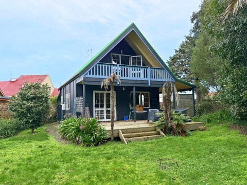 8 Aiken Road, Saint Johns Hill, Whanganui