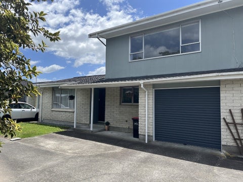 2/27 Islington Place, Tamatea, Napier