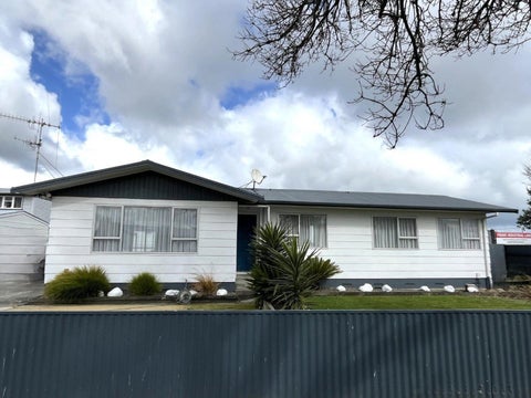 44 Kaimanawa Street, Kelvin Grove, Palmerston North