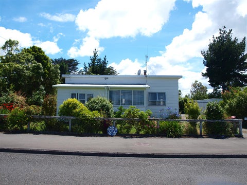 53 Station Road, Marton