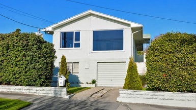 31 Arrow Crescent, Holmes Hill, Oamaru