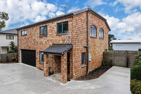 1/24 Henderson Avenue, Tuakau, Tuakau