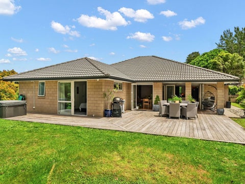 44 Brenda Gardner Way, Whangarei