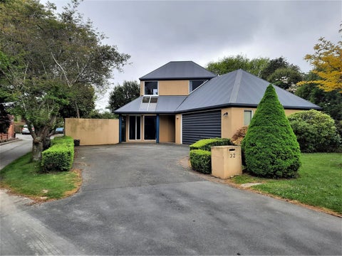 32 Huntingdon Place, Avonhead, Christchurch