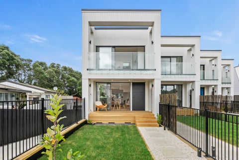 1/389 Ellerslie-panmure Highway, Mount Wellington, Auckland