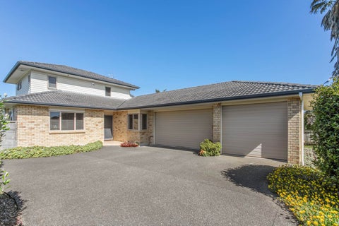 26 Beach Road, Te Atatu Peninsula, Auckland