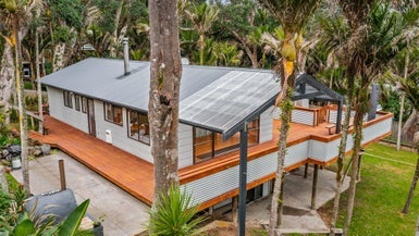 70 Motutara Road, Muriwai