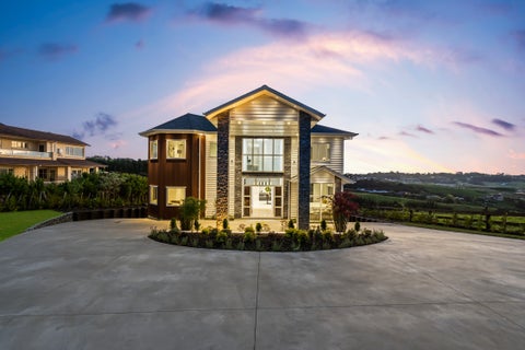 26 Michael Bosher WAY, Flat Bush, Auckland