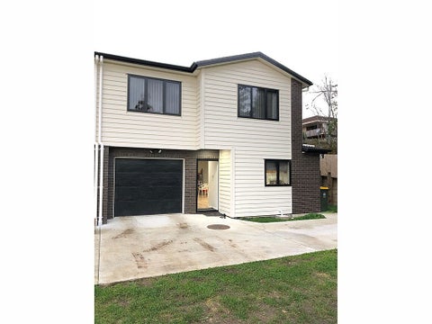 21C Derrimore Heights, Clover Park, Auckland