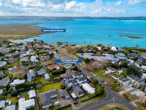 101C Beach Road, Te Atatu Peninsula, Auckland