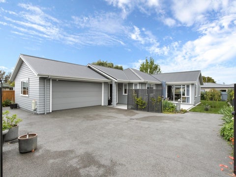 16 West Place, Greenmeadows, Napier
