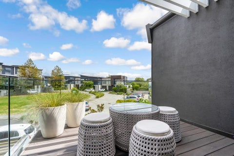6 Pottery Crescent, Hobsonville, Auckland