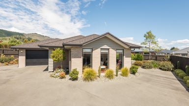 9 Melfield Place, Richmond