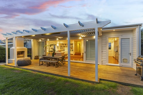 6 Springfield Road, Morningside, Auckland