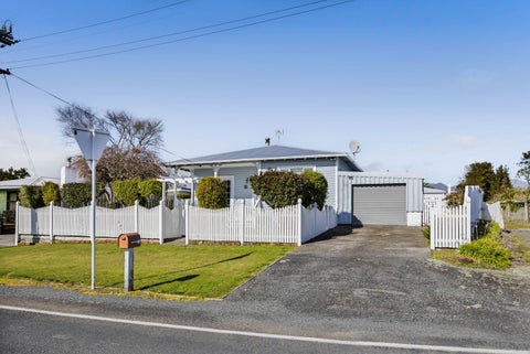 2 Hurworth Road, Hurworth, New Plymouth