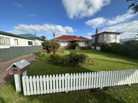88 Seymour Road, Sunnyvale, Auckland