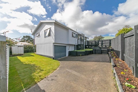 84 Farquhar Road, Glendene, Auckland