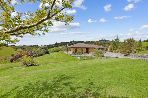 57 West Farm Drive, Wellsford