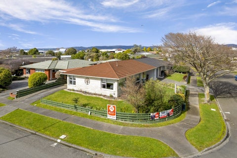 1 Waltham Court, Cloverlea, Palmerston North