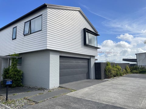 3 Alexander French Close, Silverdale, Silverdale