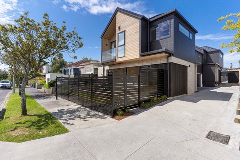 11 Winsomere Crescent, Westmere, Auckland