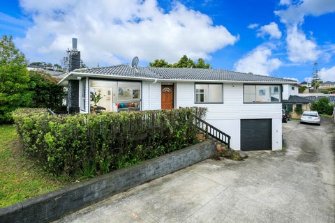 6 McHardy Place, Glenfield, Auckland
