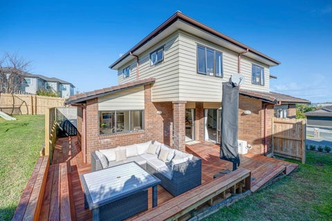 5 Barnacle Rise, Red Beach, Red Beach