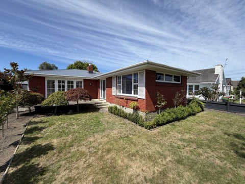 8 Ambleside Drive, Burnside, Christchurch