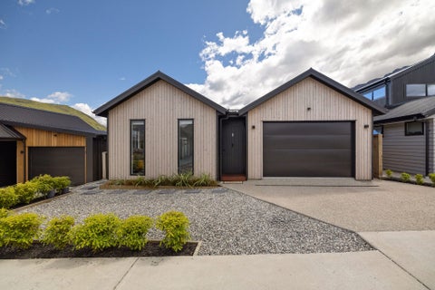 8 Plough Street, Jacks Point, Queenstown