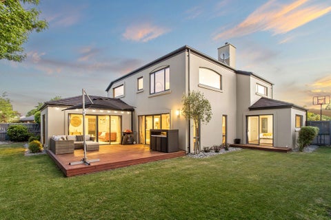 6 Primrose Hill Lane, Casebrook, Christchurch