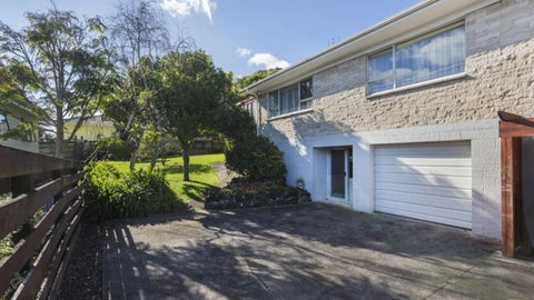 2/39 Union Road, Howick, Auckland