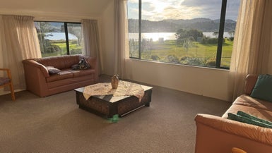 10 Ajax Head, Pauanui