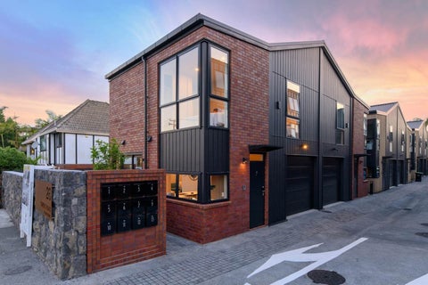 8/26 Owens Road, Epsom, Auckland