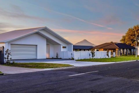 53 Rata Street, Hawera