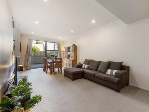 19 The Track, Takanini, Auckland