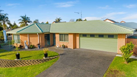 34 Elderton Avenue, Pyes Pa, Tauranga