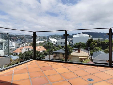 52C Hawker Street, Mount Victoria, Wellington