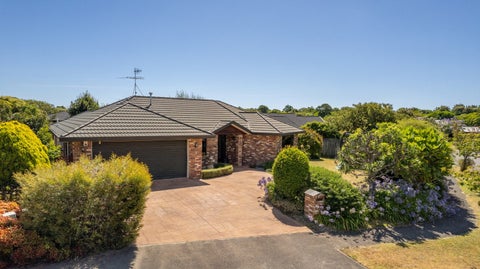 6 Runanga Grove, Waikanae, Waikanae