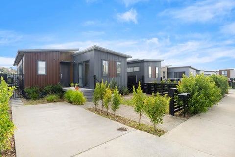 25 Pukanui Avenue, Totara Park, Auckland