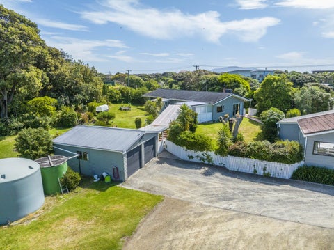 49 Paetawa Road, Peka Peka, Waikanae
