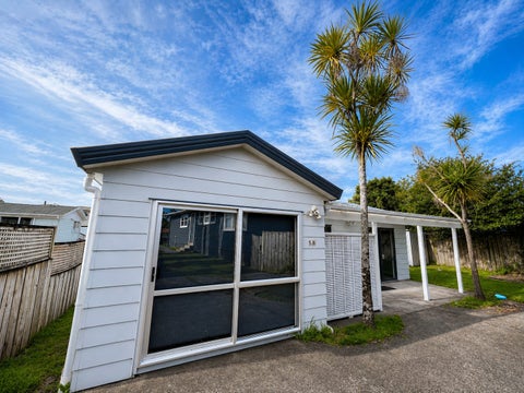 5 Universal Drive, Henderson, Auckland