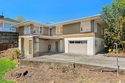 16 Exminster Street, Blockhouse Bay, Auckland