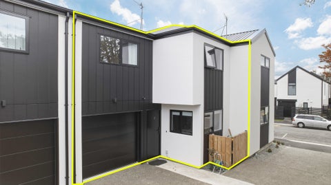 2/11 Brockworth Place, Riccarton, Christchurch