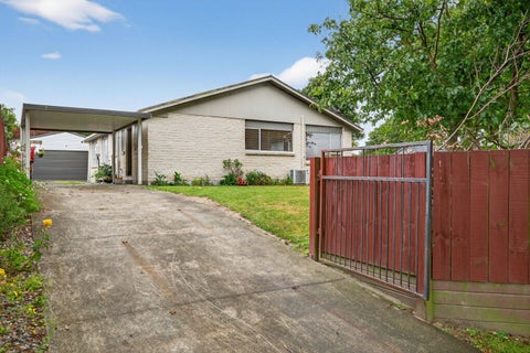 19 Stillwater Place, Westbrook, Palmerston North