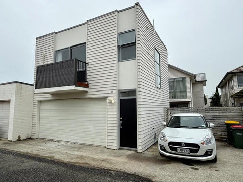 23 Phar Lap Crescent, Takanini, Auckland