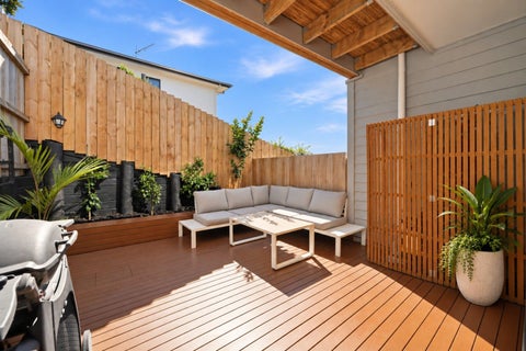 19B Elmira Place, Browns Bay, North Shore City, Auckland