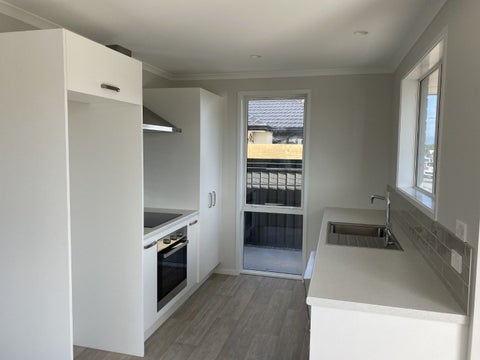 17 Pioneer Crescent, Omokoroa, Ōmokoroa