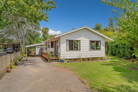 52B Robinson Road, Whitianga
