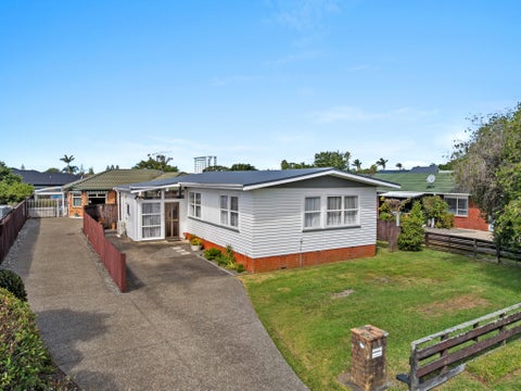 5 Hatton Road, Orewa, Orewa